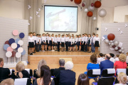 Day of Farewell Bell, May. School 5 - Picture 4