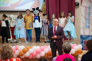 Day of Farewell Bell, School 5, Year 4, 2019 - Picture 14