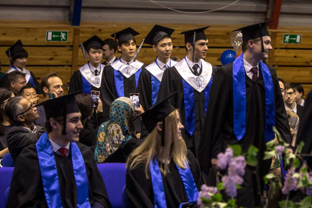 Graduation in school 3 - album 2023 - Picture 1