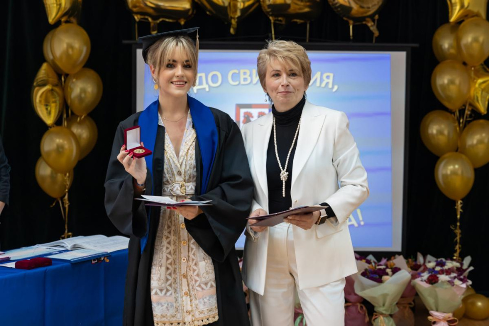 Graduation in school 5 - album 2023 - Picture 6